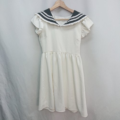 ◇ ⊂ TITTY&CO. ティティーアンドコー ミニ丈 ワンピース サイズS ホワイト系 レディース E