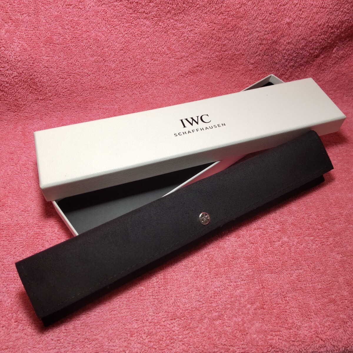 IWC 純正 アイダブリュシー 正規 黒 BLACK スエード ソフト ポーチ 高級感 白 WHITE 箱 BOX ボックス 携帯 保護 収納 持運び 04 送料込み