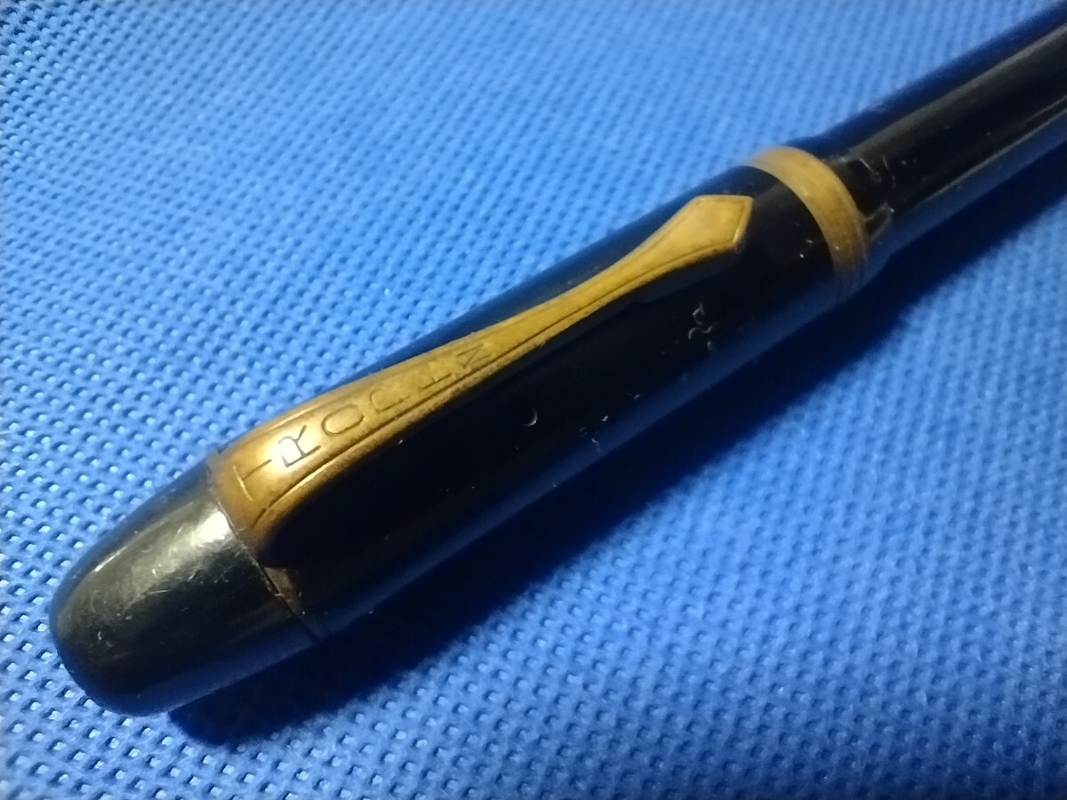 アンティーク Tropen Scholar 万年筆 ピストン式 イリジウム ジャンク扱い