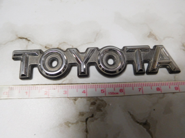 希少レア☆彡中古・トヨタ・TOYOTAロゴ（9.5㎝）マークⅡ/クレスタ/ソアラ？車種不明？エンブレムバッジ・当時物・レトロカー・旧車