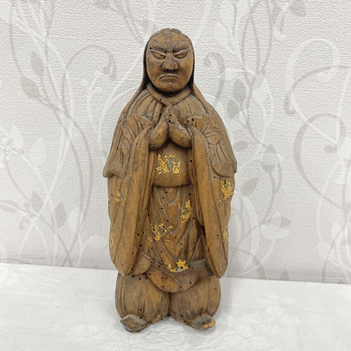 旧家整理品 仏教美術 室町時代〜江戸時代 木彫 金彩 鬼子母神 菩薩 観音 寺院 仏閣 古い仏像 骨董品 古美術品 細密細工 高さ17cm【1215】
