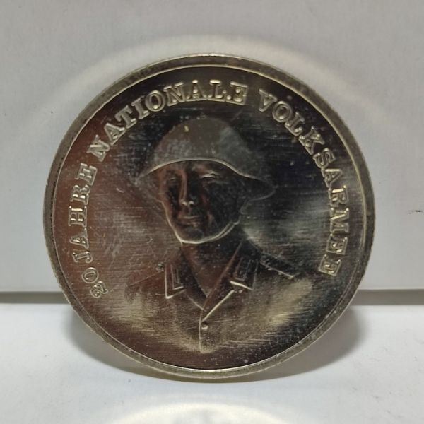 古銭 東ドイツ 1976年 10マルク 硬貨 外国 コイン 国家人民軍兵士 ドイツ民主共和国国章 ヴィンテージ A01A