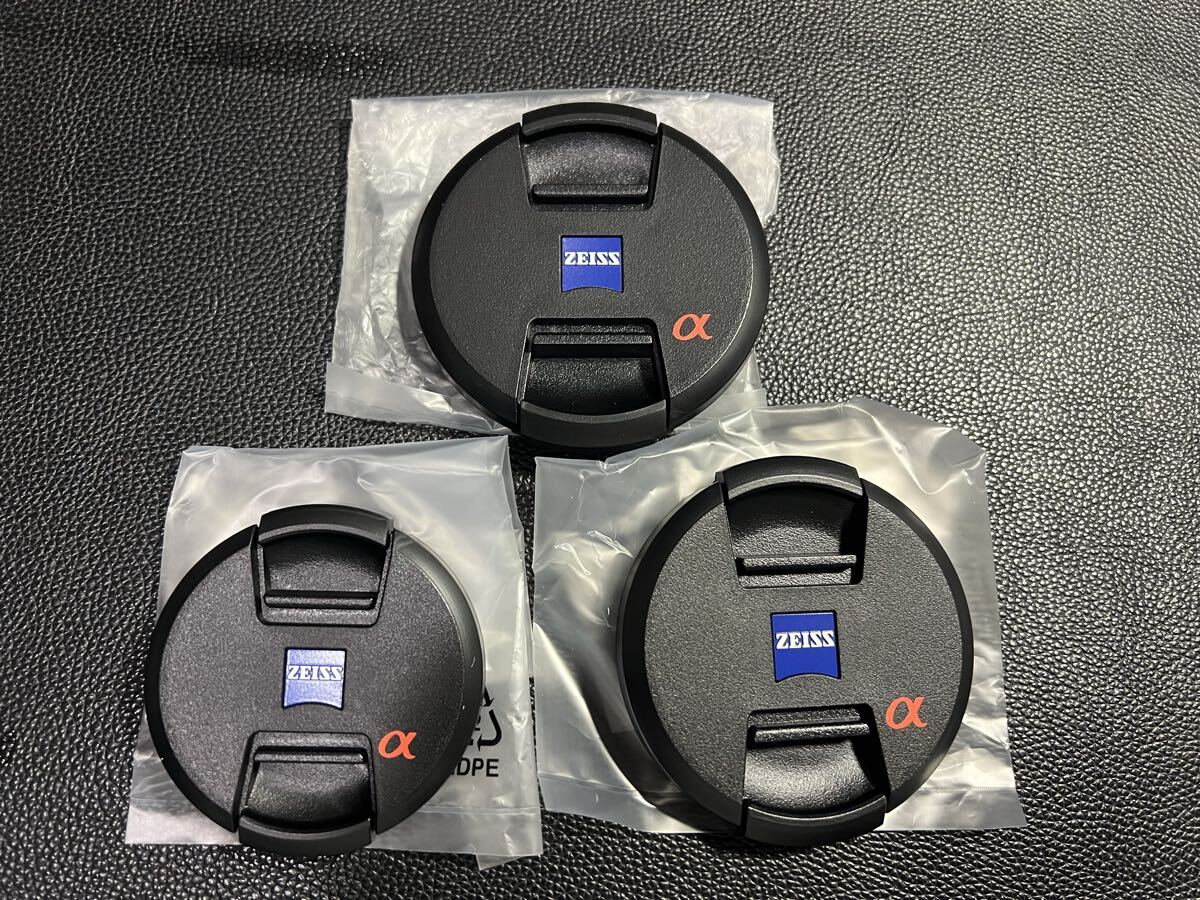 新品　SONY　Zeiss ツァイスバッジ、αマーク付き　フロントキャップセット