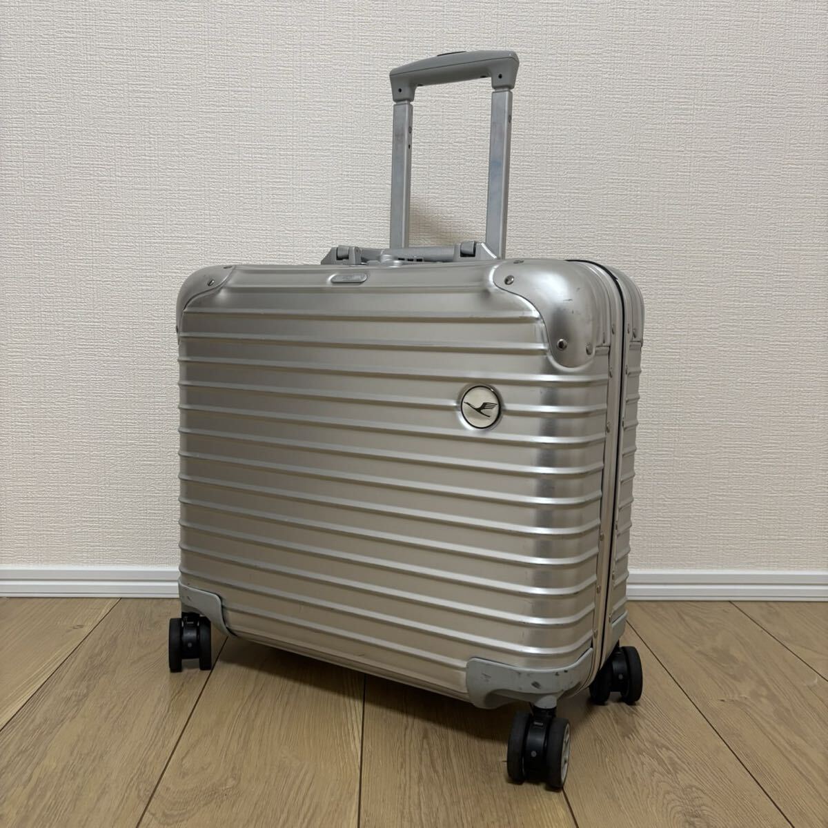 美品 RIMOWA リモワ ルフトハンザ パイロットトローリー キャリーケース スーツケース
