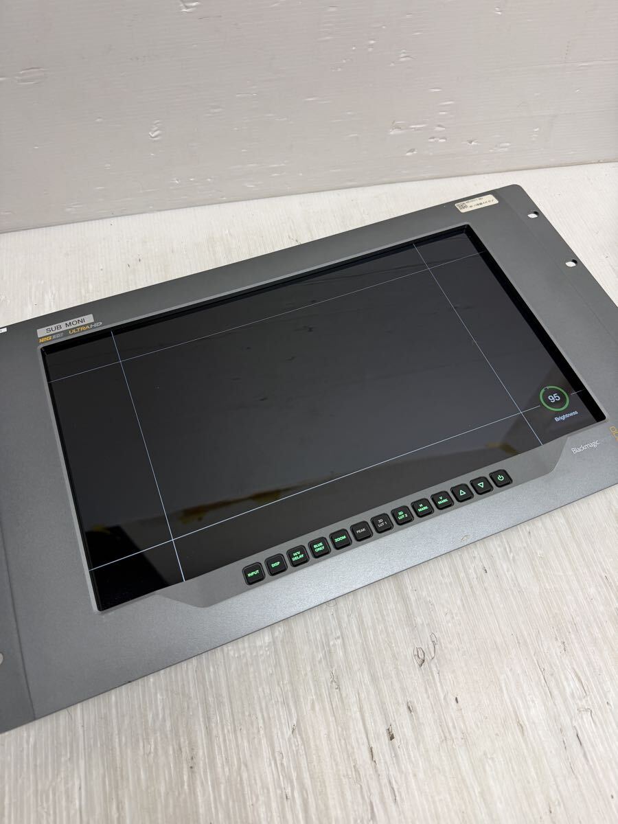 Blackmagicdesigin マルチフォーマットミニター Smart view 4K 12G ULTRA HD