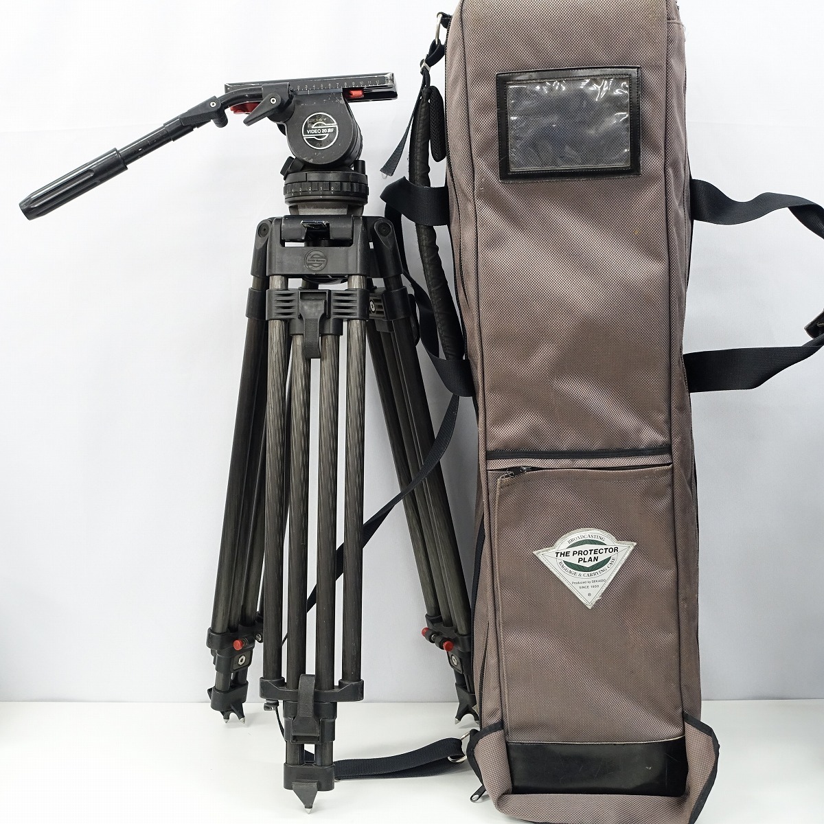 Sachtler カーボン三段三脚 Video 20 SB / ENG2CF HD 100mmボール CP ザハトラー ケース付き 訳あり 動作品 *441191