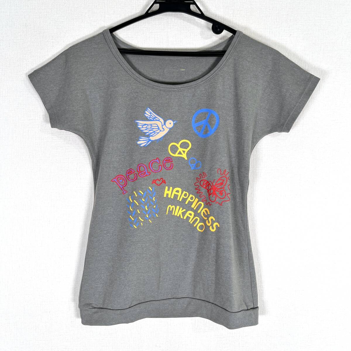 【MIKANO】ミカノ MIKALANCE グレー系 半袖カットソー Tシャツ フィットネス スポーツ ジム トップス レディース Mフリーサイズ【c043】