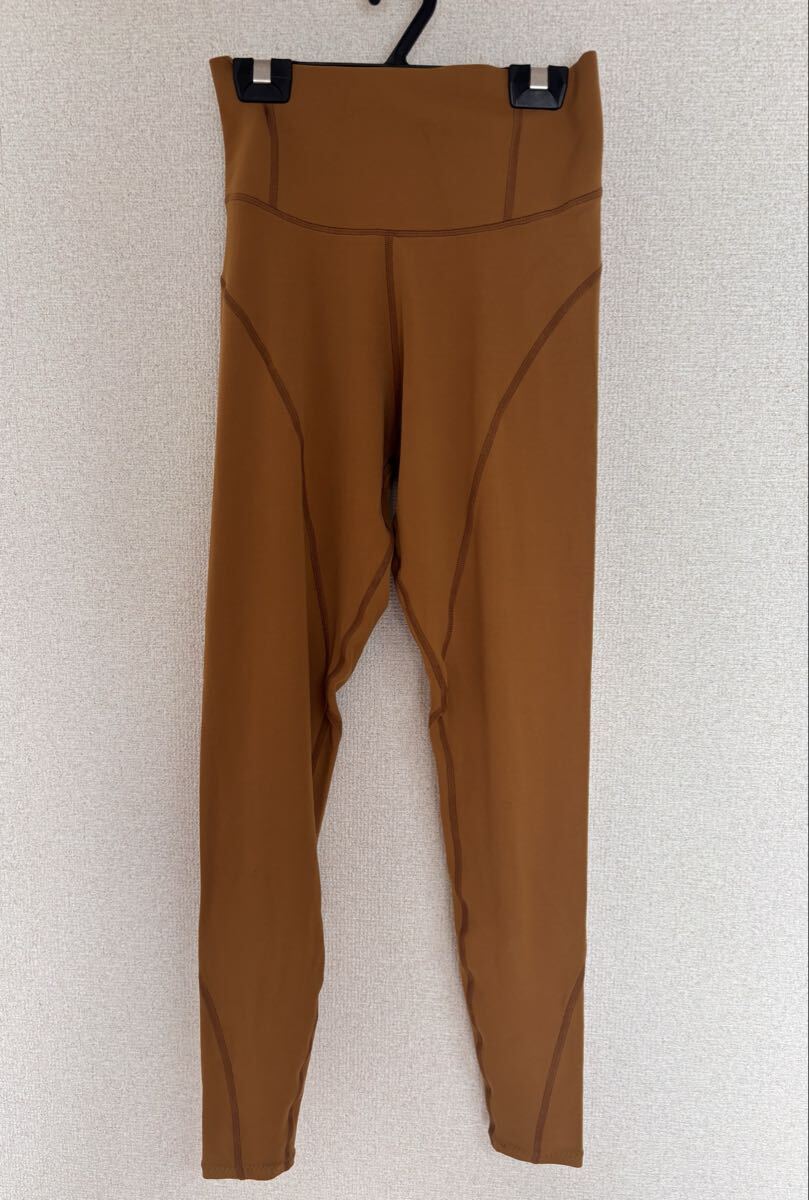 ★ダンスキン DANSKIN アロンジェ　レギンス ロングタイツ 新品 13,200円　L　マスタード　ヨガ、ピラティス　アライン　DC223102