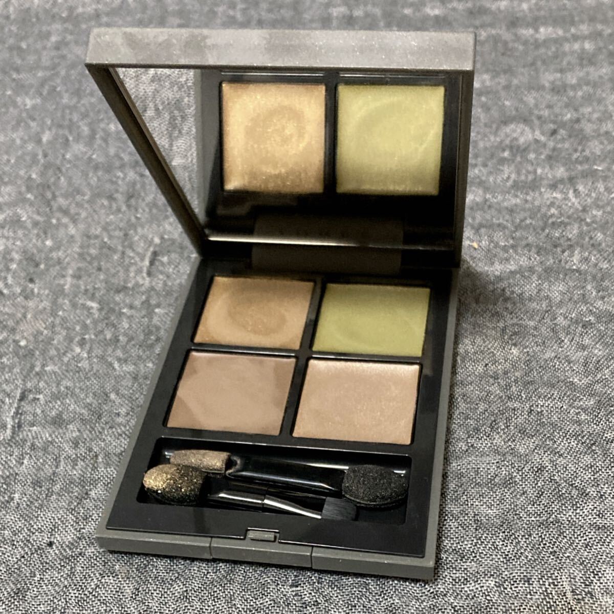 G5L292◆ スリー THREE ディメンショナルビジョン アイパレットアリー 02 ワンダフルワールド アイカラー アイシャドウ 6g