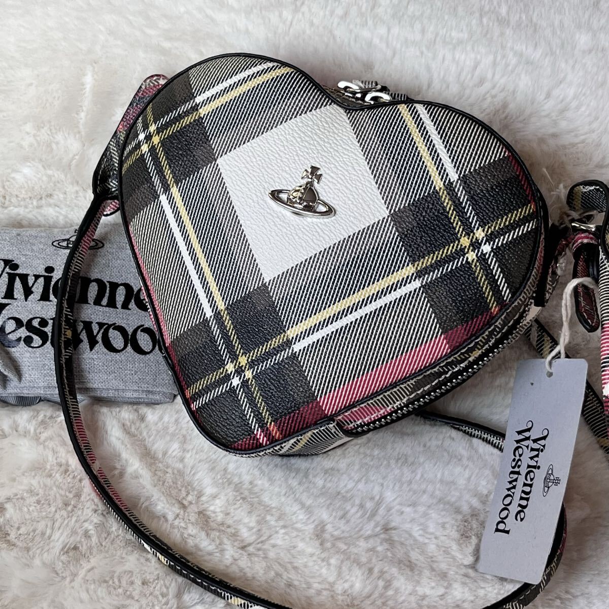【Vivienne Westwood】DERBY HEART CROSSBODY ショルダーバッグ クロスボディ チェック柄 ヴィヴィアンウエストウッド ハート型