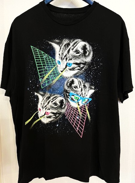 レアプリント●USA古着●猫ビーム 宇宙 サイケ LSD ドラッグ Tシャツ●重ね着 HIP HOP スケーター●黒●XLサイズくらい