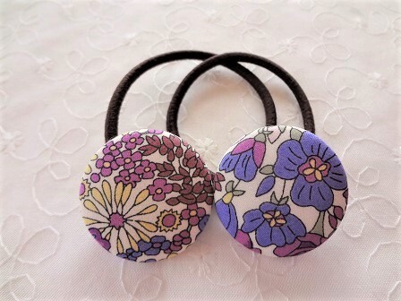 *ハンドメイド*リバティ*Margaret Annie/紫イエロー*２７ｍｍ*ヘアゴム*２個セット*