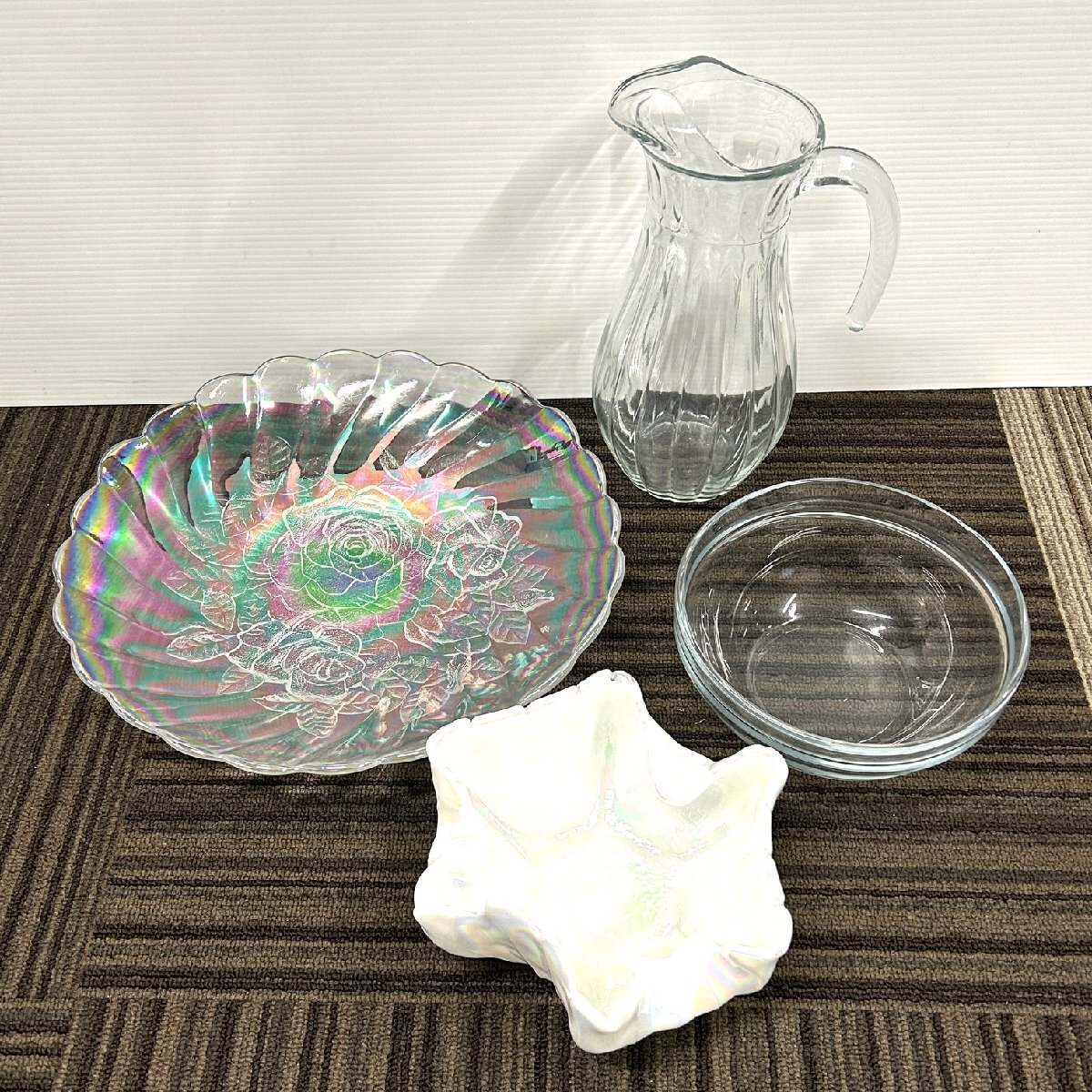 【80】1円～ おまとめ 食器 ガラス 大皿 ピッチャー ボウル など おまとめ4点 中古品 長期保管品 現状品