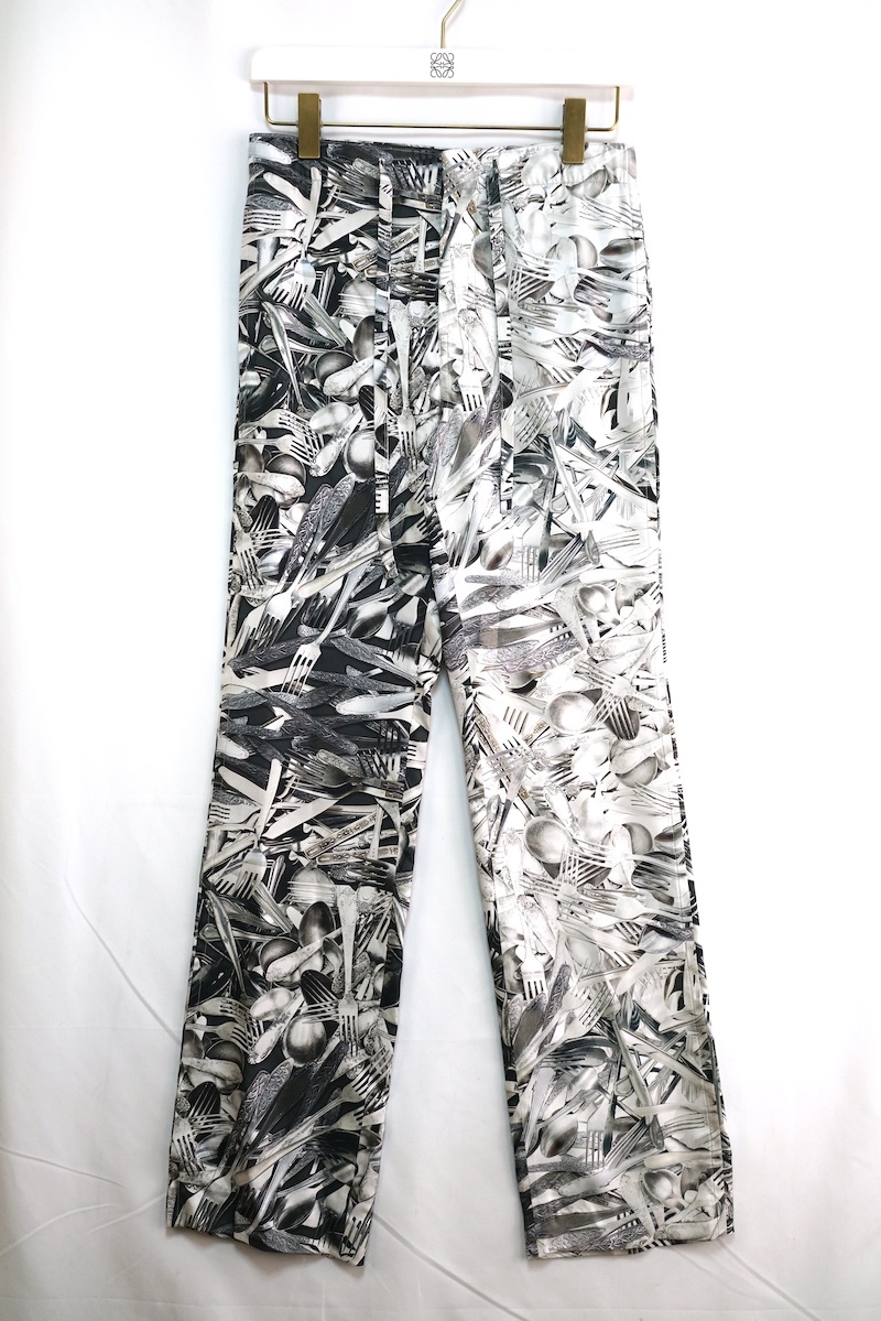 LOEWE ロエべ FOURCHETTES DRAWSTRING TROUSERS 総柄 シルク ドローストリング トラウザー パンツ ダークグレー 44サイズ H526Y04WCW