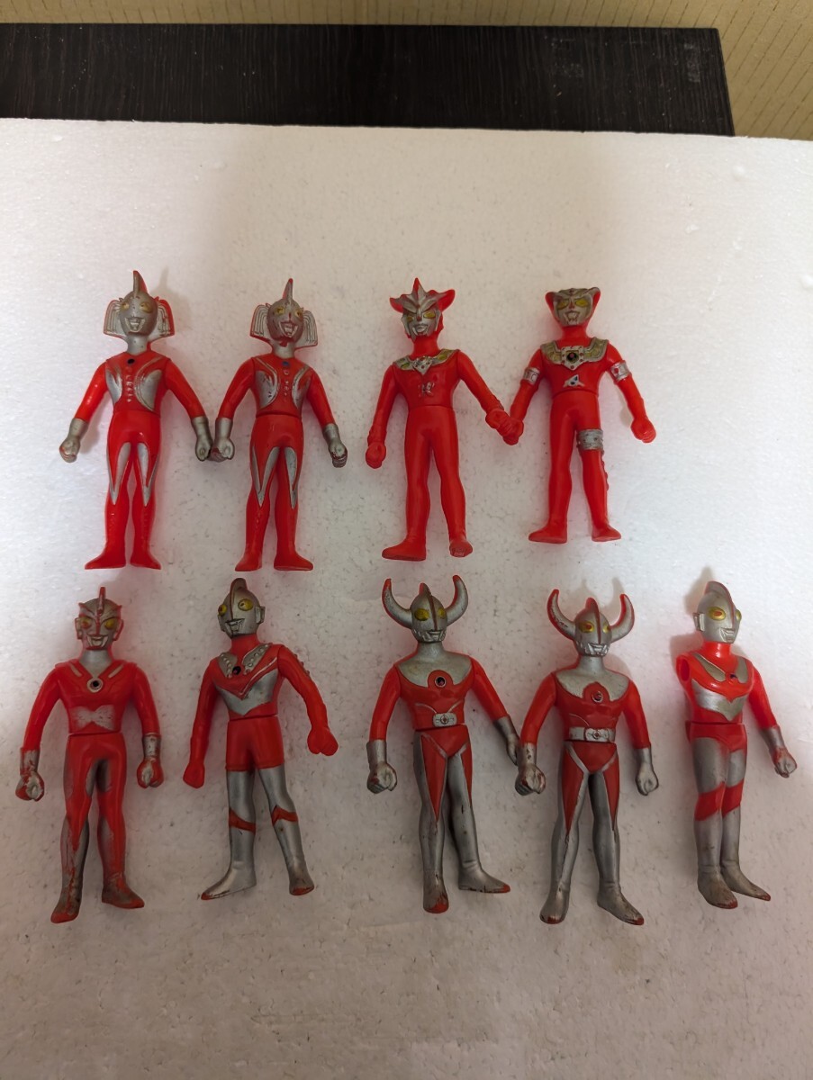 1980年代 昭和当時物 バンダイ BANDAI ウルトラマンソフビ 足形付き スタンダード 約13センチ ULTRAMAN 9体セット 日本製 MADE IN JAPAN