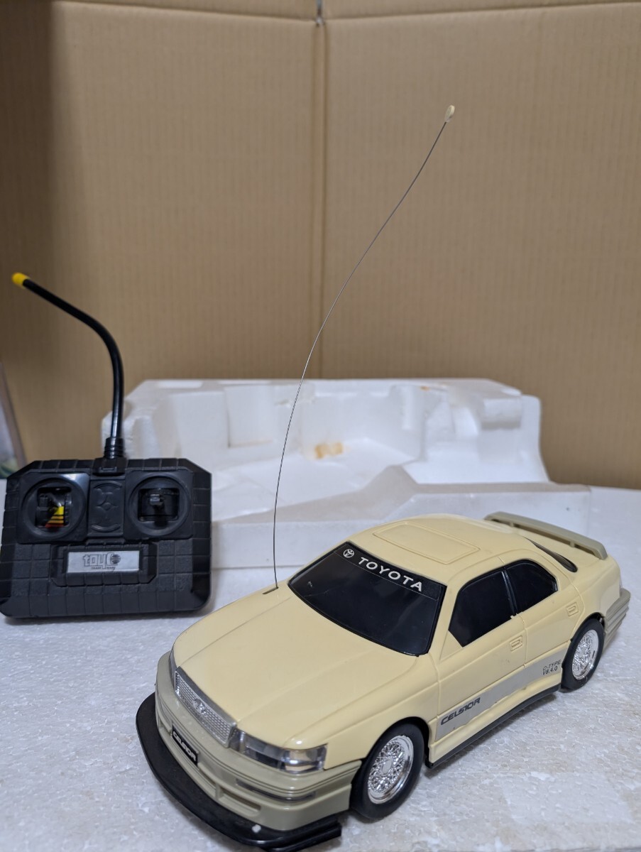希少 チープトイ ラジコン 1990年代 トイコー トヨタセルシオ RADIOCONTROL TOYOTA CELCIOR LEXUS LS400 UCF20 UCF21 C−タイプ ジャンク品