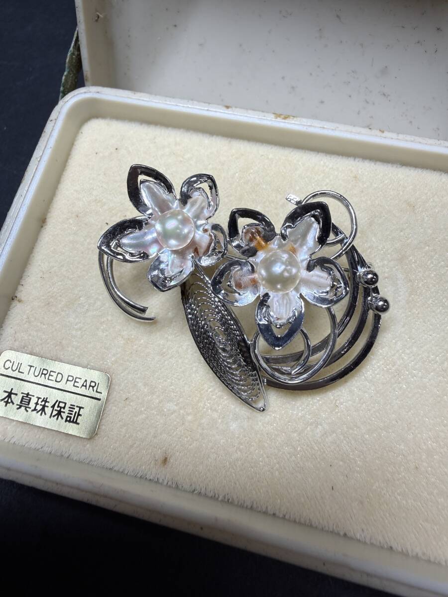★コレクター必見 ビンテージ 本真珠 ブローチ シルバーカラー レディース アクセサリー 飾り コレクション Se856