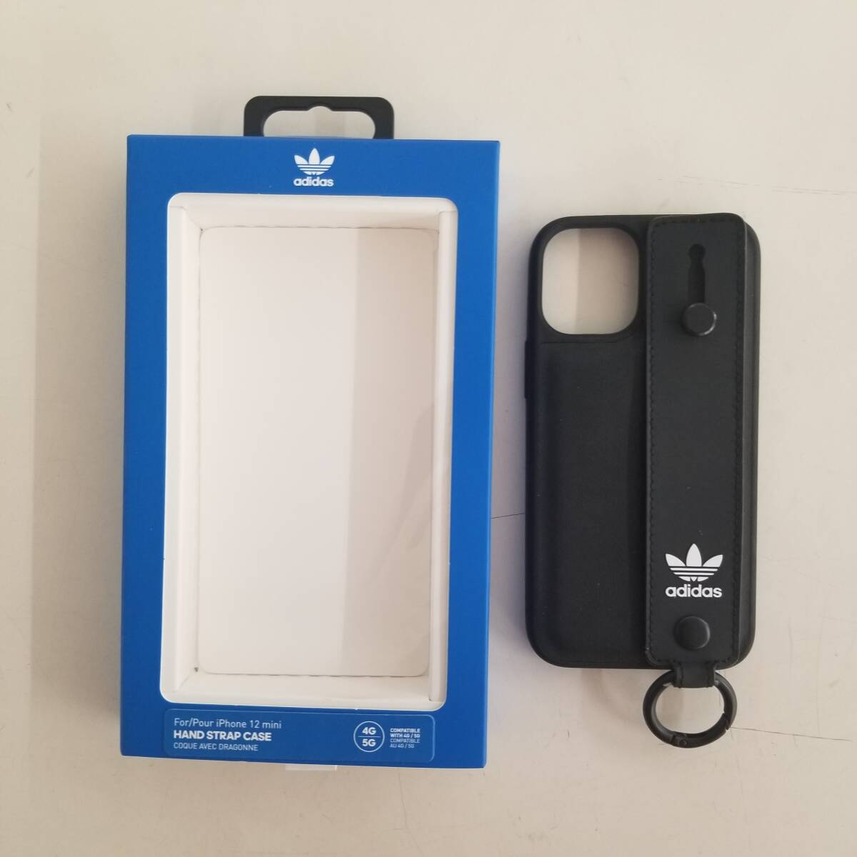 adidas アディダス 純正 iPhoneケース スマホケース iPhone 12 mini HAND STRAP CASE ホワイト ブラック ジャンク品
