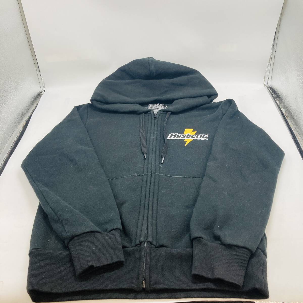 【6882】HYSTERIC GLAMOUR ヒステリックグラマー ジップパーカー 02213CF04 BLACK Sサイズ 中古 ヒス ブラック 黒 パーカー