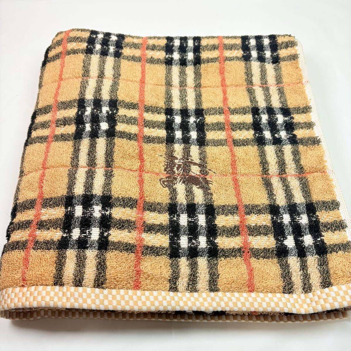 新品　美品未使用　Burberrys BURBERRY バーバリー ノバチェック　バスタオル　ベージュ　キャメル　60×120cm 西川産業