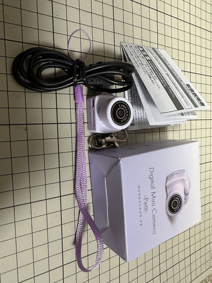 Digital Mini Camera -Petit- デジタルミニカメラ プチ　デジカメ　ミニチュア　画像　動画　撮影　カメラ　コンパクト