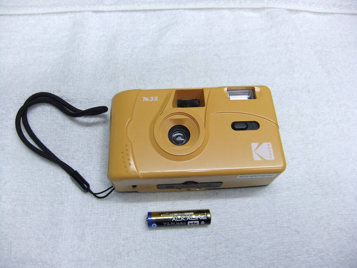 け59R Kodak コダック m35 フィルムカメラ ストラップ,電池付 動作確認済