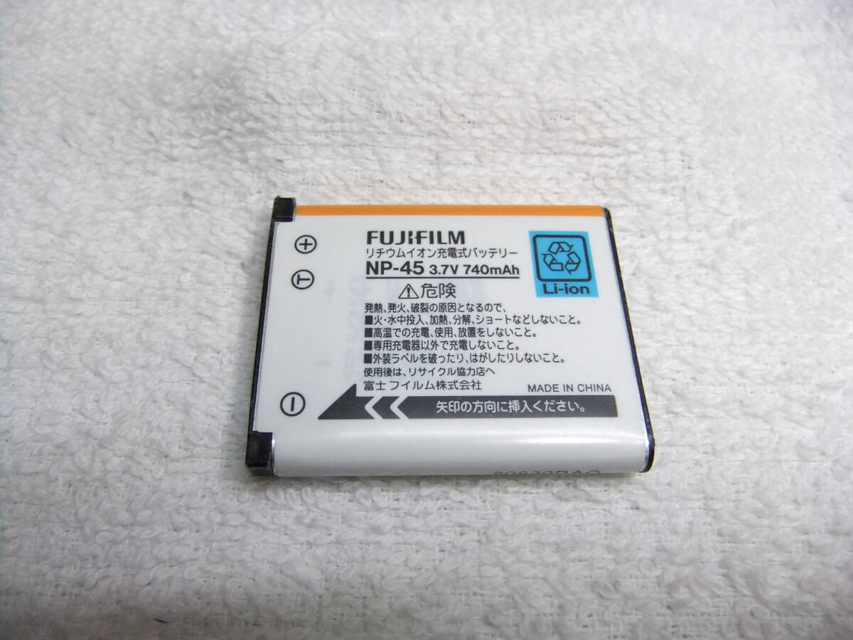 純正 FUJIFILM フジフィルム NP-45 バッテリー 動作確認済 送料140円