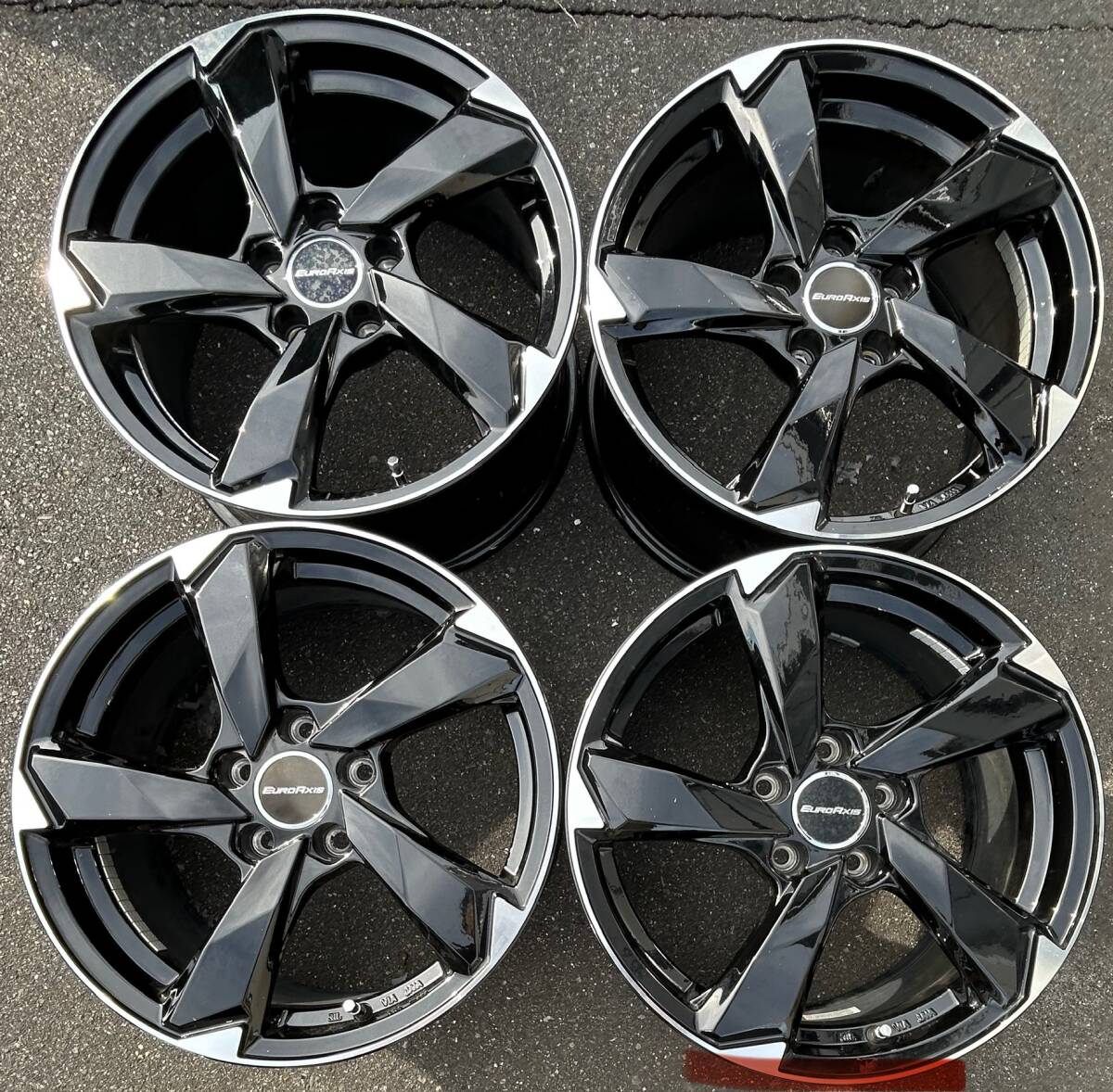 アウディーA3外し　メルセデスベンツ・VW・ミニなど　ユーロアクシス　EURO AXIS　17×7.5J（17インチ）　5H-112