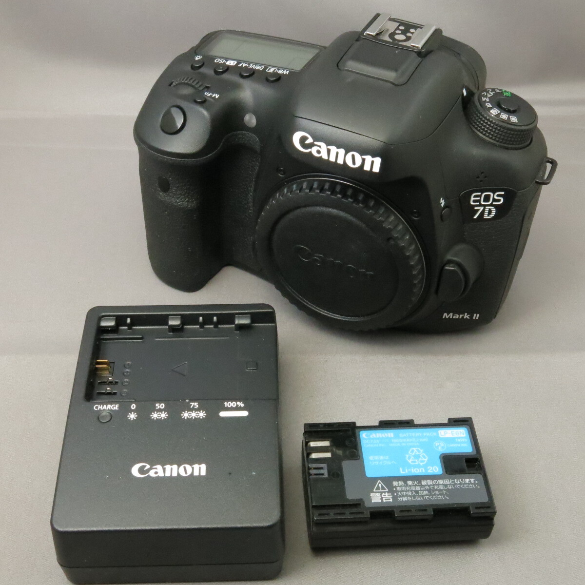 【美品】Canonキヤノン キャノン　EOS7D MARKII　★NO.9745