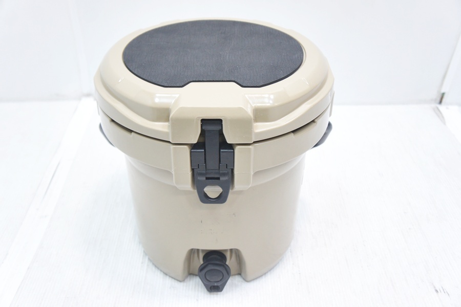 福岡)FIELDOOR フィールドア ウォータージャグ 2.5GL 9.4L ロゴ剥がれ有 F251225j5 NN25C