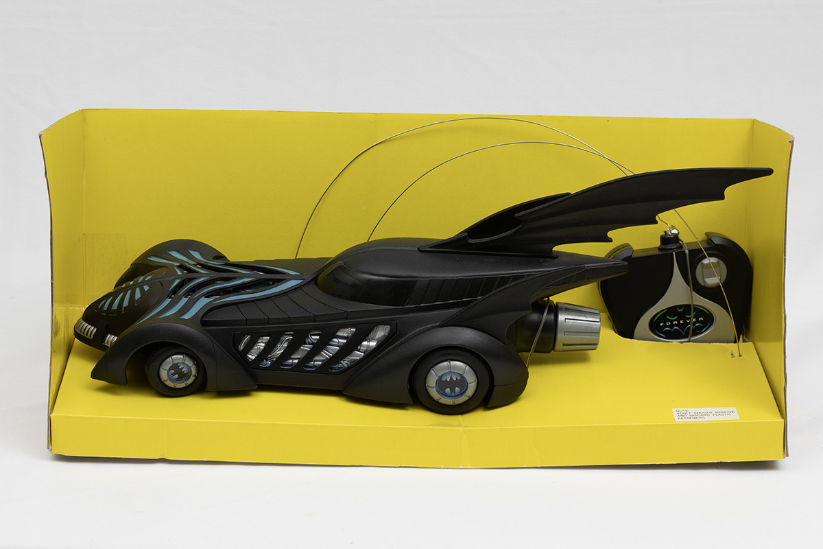 バットマン BATMAN-FOREVER BATMOBILE R/C RADIO CONTROL 1995 ケナー社製 バットモービル ラジコン未使用品 