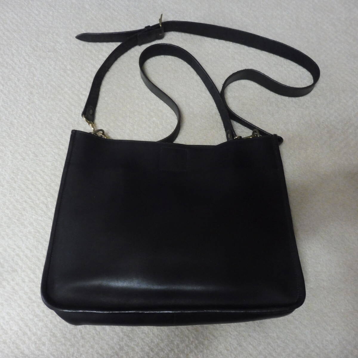 EARLY HOUSE 本革レザーショルダーバッグ