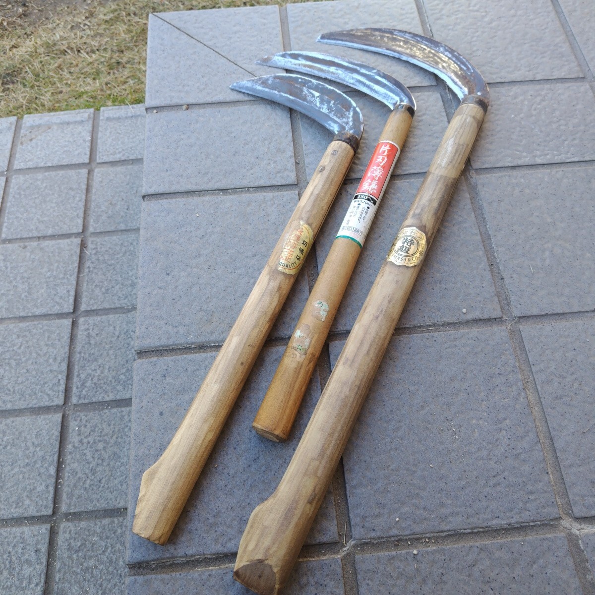 下草刈り鎌　厚鎌　中鎌　薄鎌3本で!! 農作業用 山仕事用　(中古)