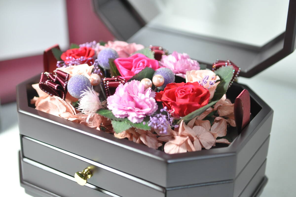 未使用保管品 オルゴールフラワボックス プリザーブドフラワー 小物入れ