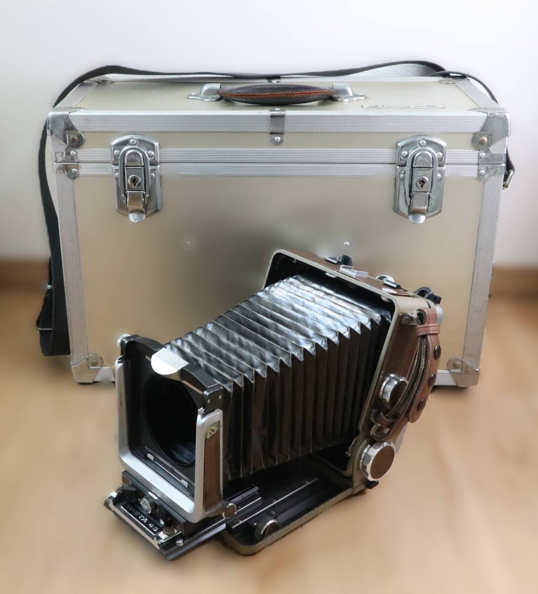 ★良品★ウィスタ WISTA 45 大判カメラ ケース付★　W1258＃3930