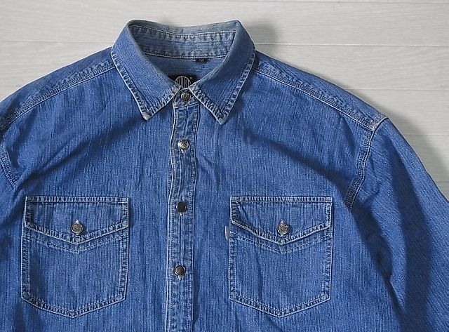 Levis silverTab デニムシャツ SIZE:L　リーバイス シルバータブ　　ワークデニムシャツ　54006-07　香港製