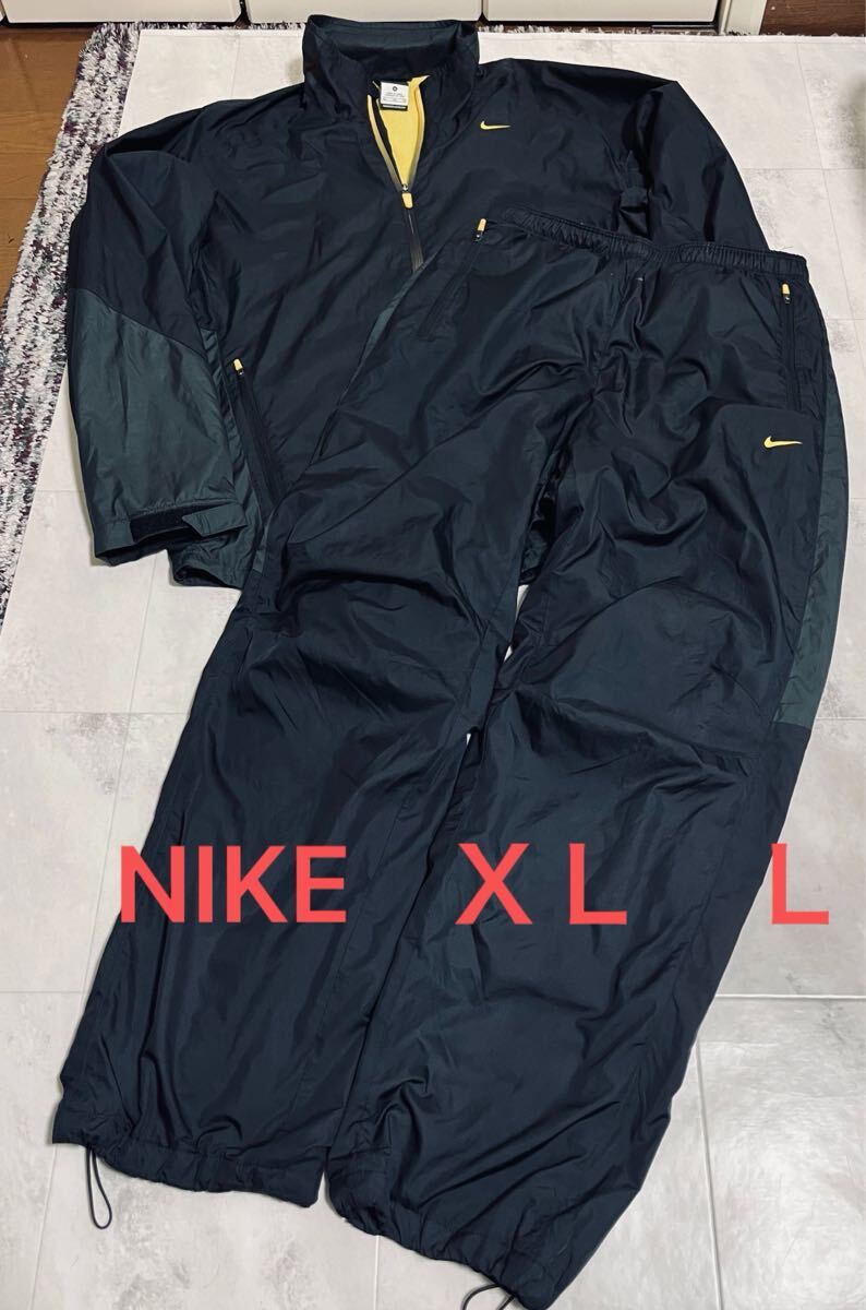 NIKE ナイキ ナイロンジャケット セットアップ 上下 スウッシュ 　ブラック　黒　イエロー　黄色　上XL 下Ｌ