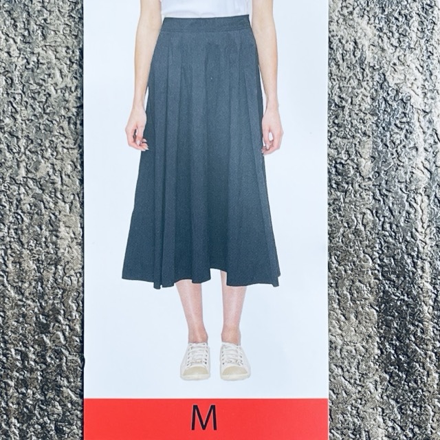 送料無料 新品タグ付き SOLEZIA ロングスカート Mサイズ ネイビー ナイロン100% 裏地なし 春夏用 ソレツィア レディース /900663在★8