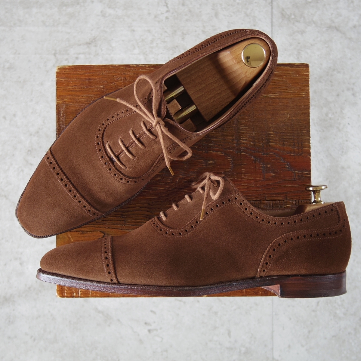 ★極美品★クロケット&ジョーンズ 8E【定価￥126,500-★WESTBOURNE/バーニーズNY別注】348ラスト/クォーターブローグ/スエード/茶★o015-7