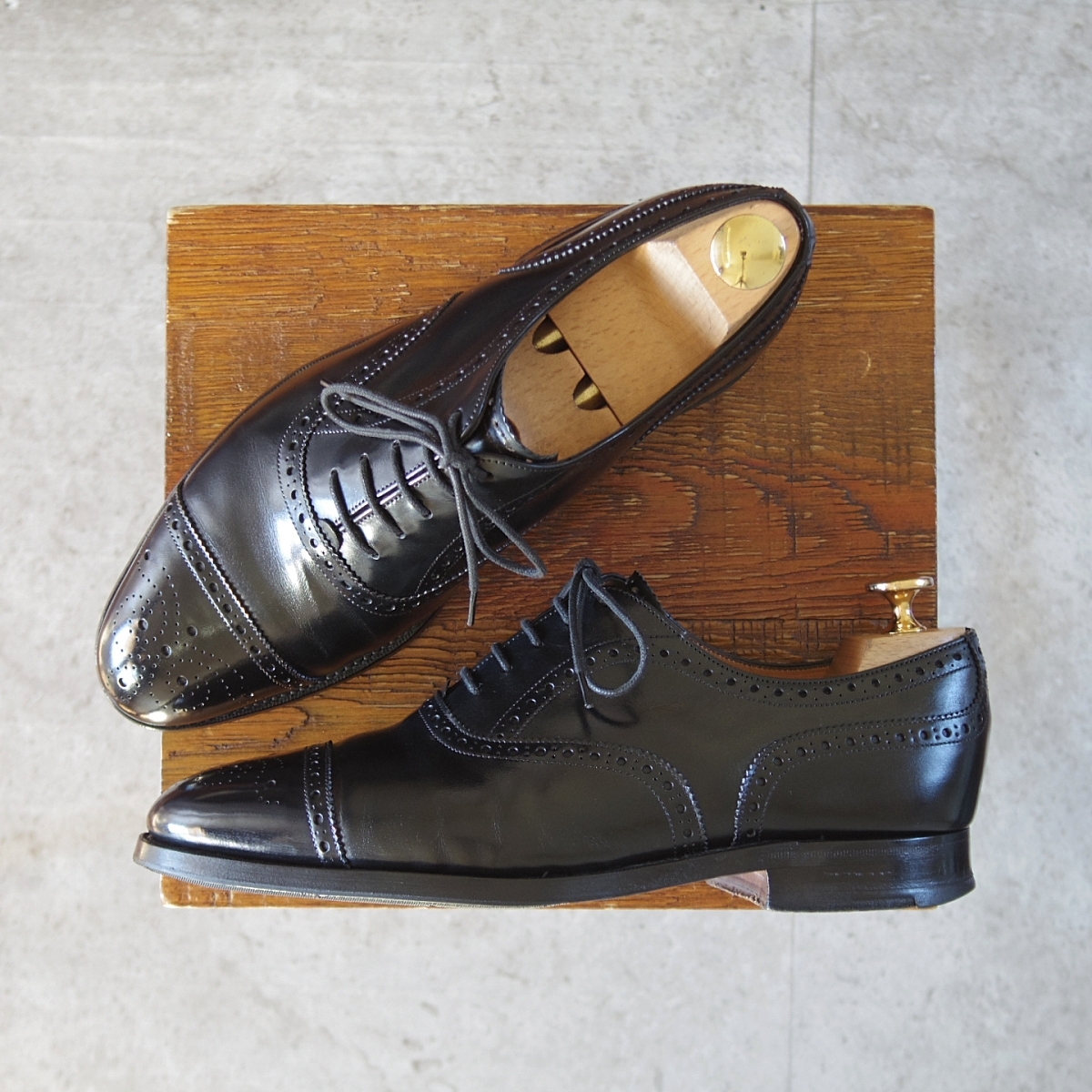 ★(英)チーニー 6.5E【定価￥60,500-★ロイドフットウェア別注/Mシリーズ】89ラスト/セミブローグ/カーフ/黒/CHEANEY★o308-7