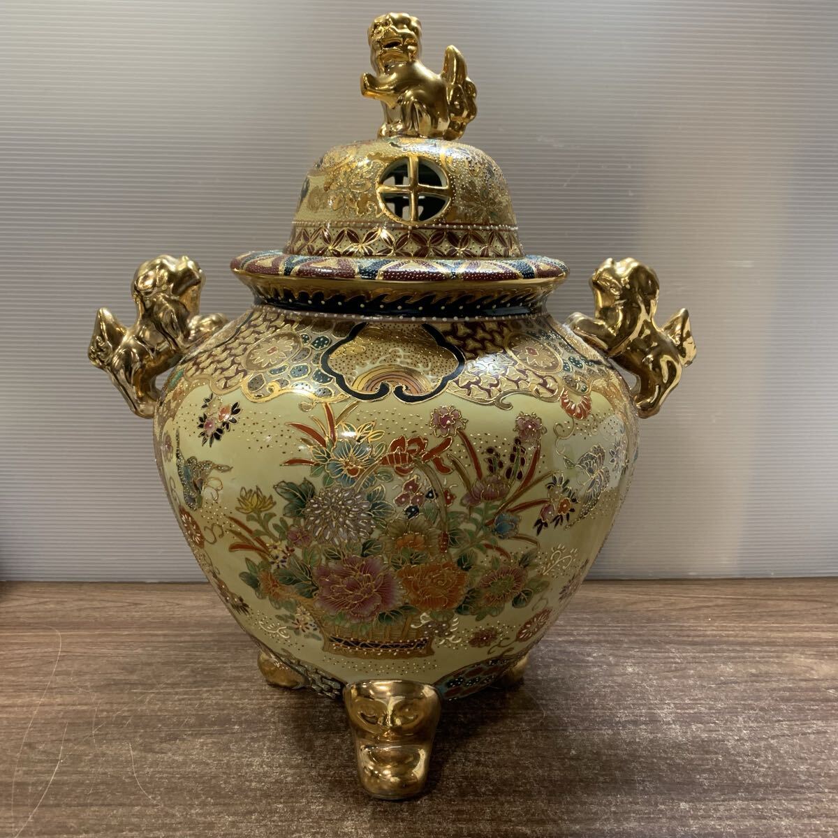 薩摩焼 香炉 嶺東窯 金彩色絵 大香炉 高さ約53cm 骨董品 アンティーク 置物 古美術 ※引取限定