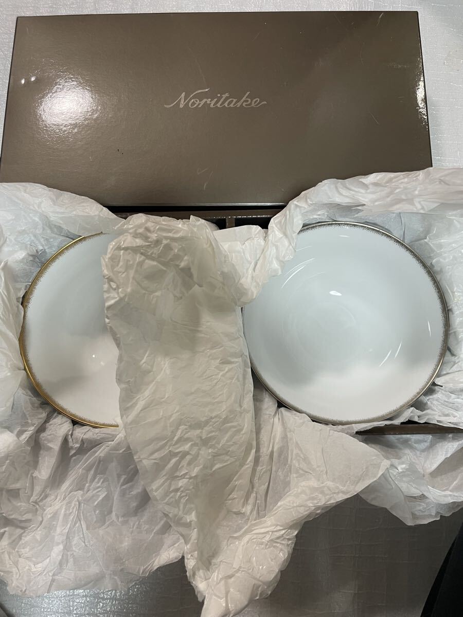送料無料　未使用品　 Noritake ノリタケ　リズモ　アミ　金銀　14センチ　ボウル　