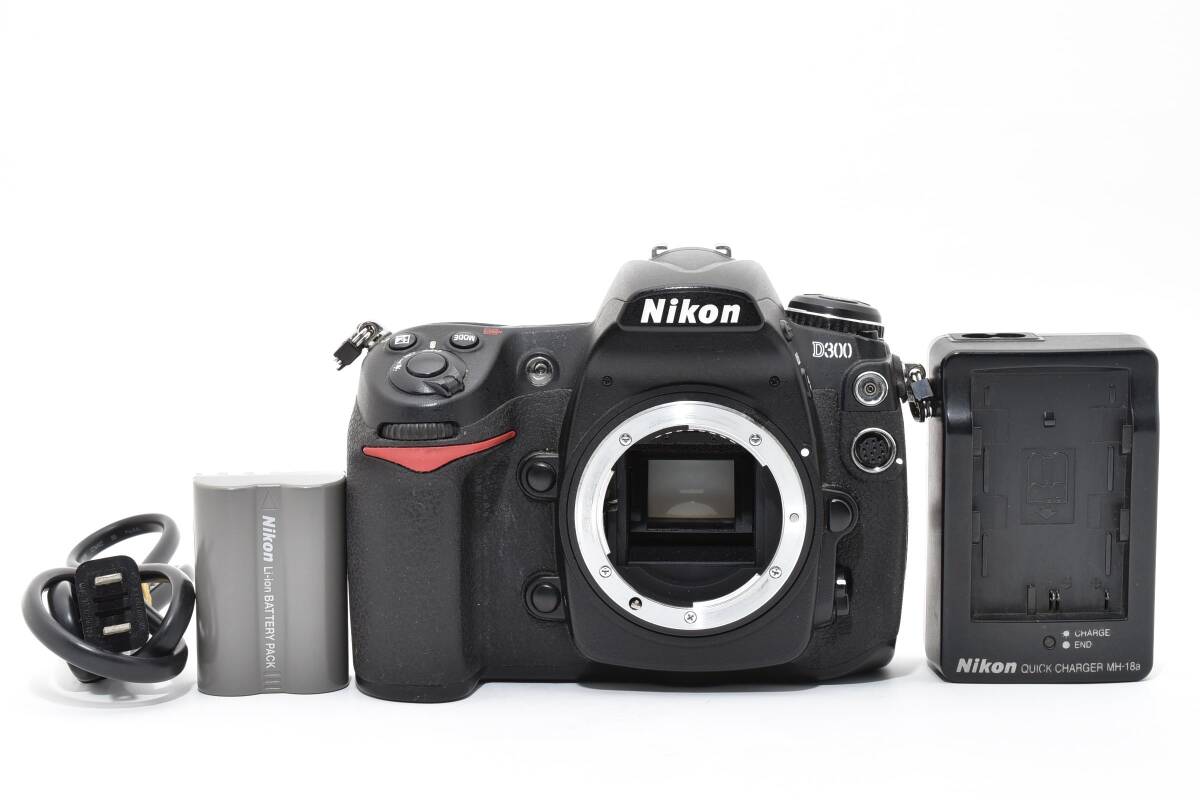 【並品】 Nikon ニコン D300 ボディ デジタル一眼 【動作確認済み】 #2704810