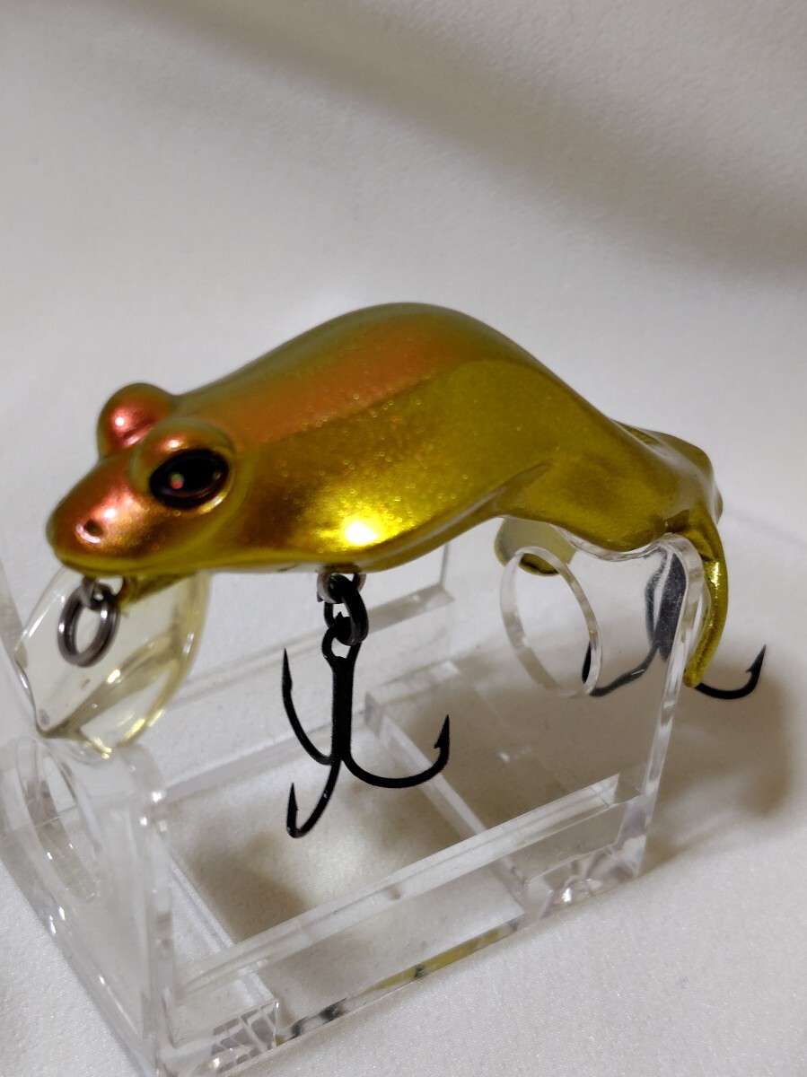 Megabass メガバス　TYPE―X 　　　タイプ―X GOLD FLASH 　ゴールド　　フラッシュ