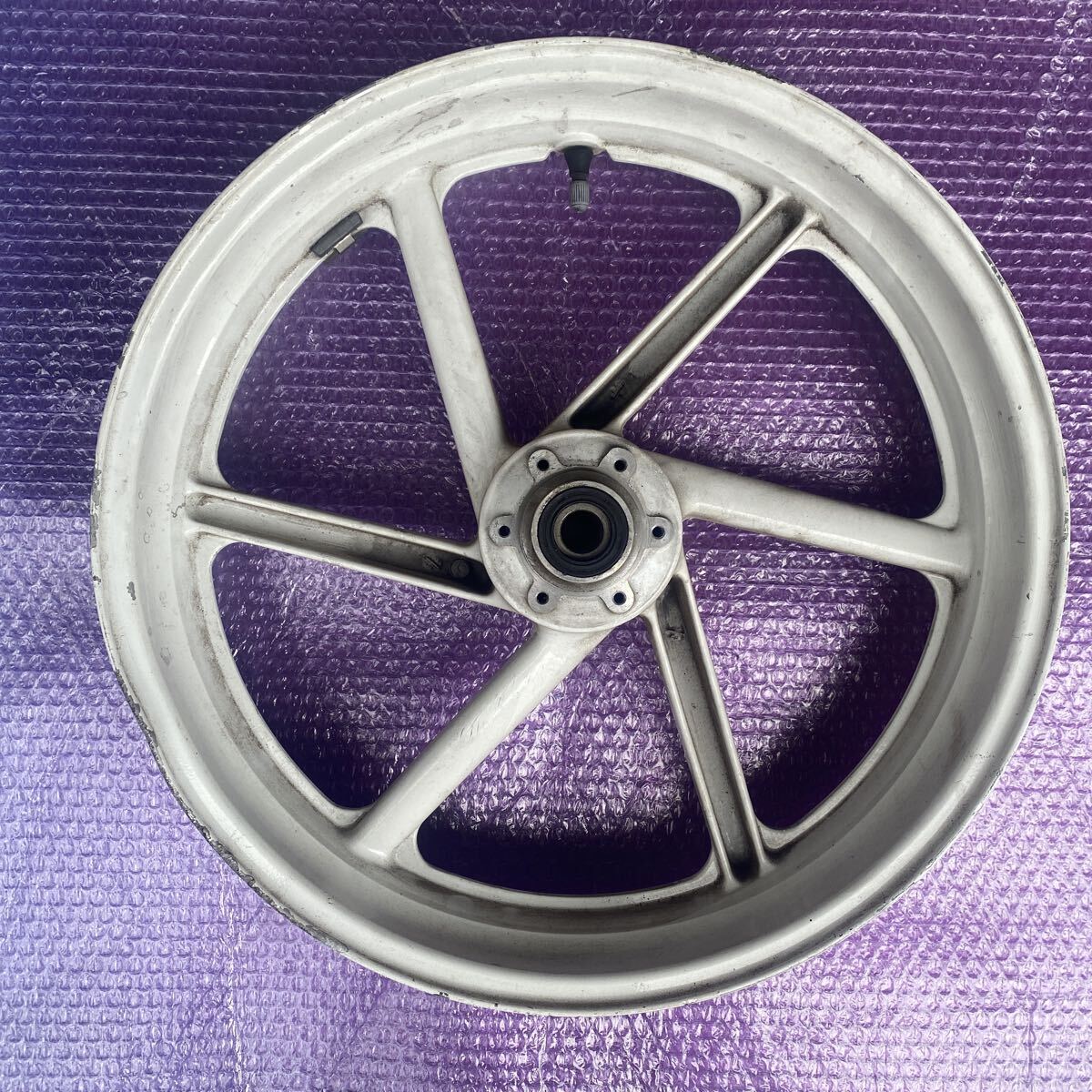 ジャンク　VFR400 RVF400 CBR400 フロントホイール　3.5×17 HONDA ホンダ　本田