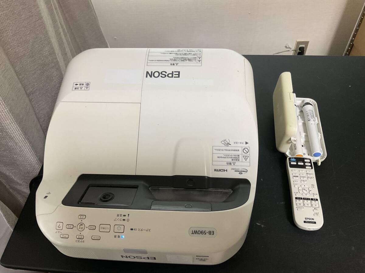 使用時間少なめ EPSON EB-590WT プロジェクター 1台　4-28-B 再