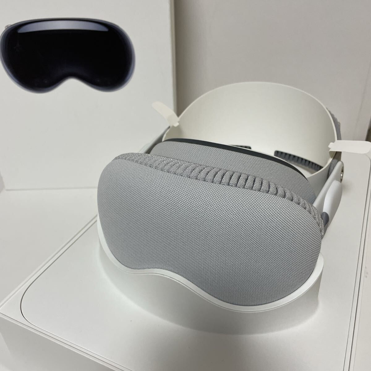 Apple Vision Pro 1TB MQLA3J/A MR ヘッドセット 中古