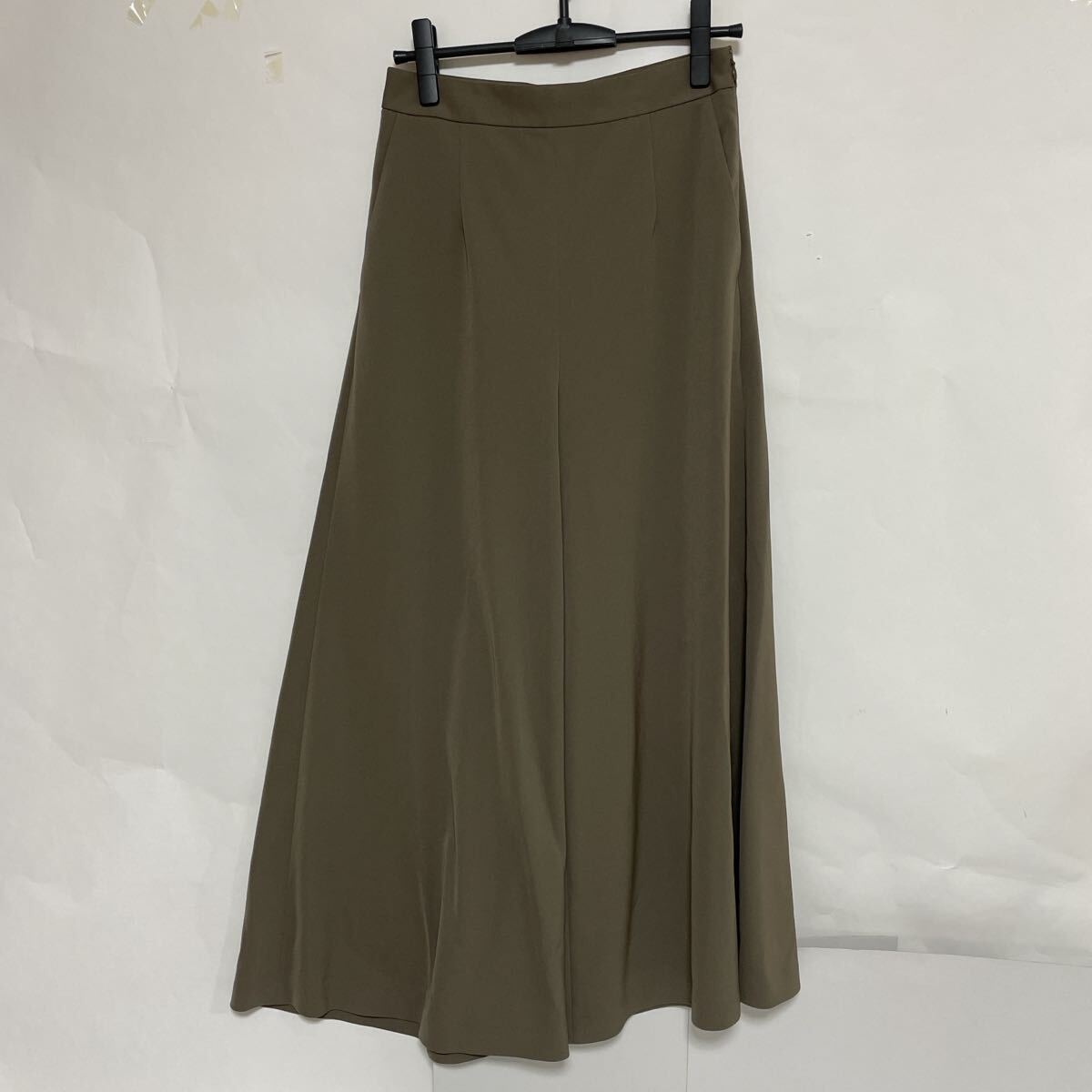 ADORE アドーア ダブルジャージー フレアパンツ 38 カーキ 中古