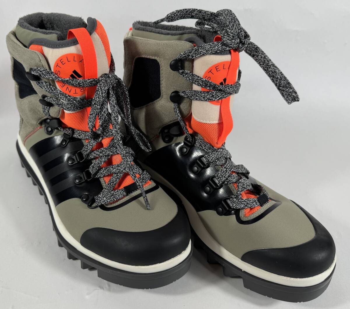 adidas by Stella McCartney Outdoor Eulampis Boot アウトドア ユーランピス ブーツ テックベージュ/コアブラック/ソーラーオレンジ 26cm
