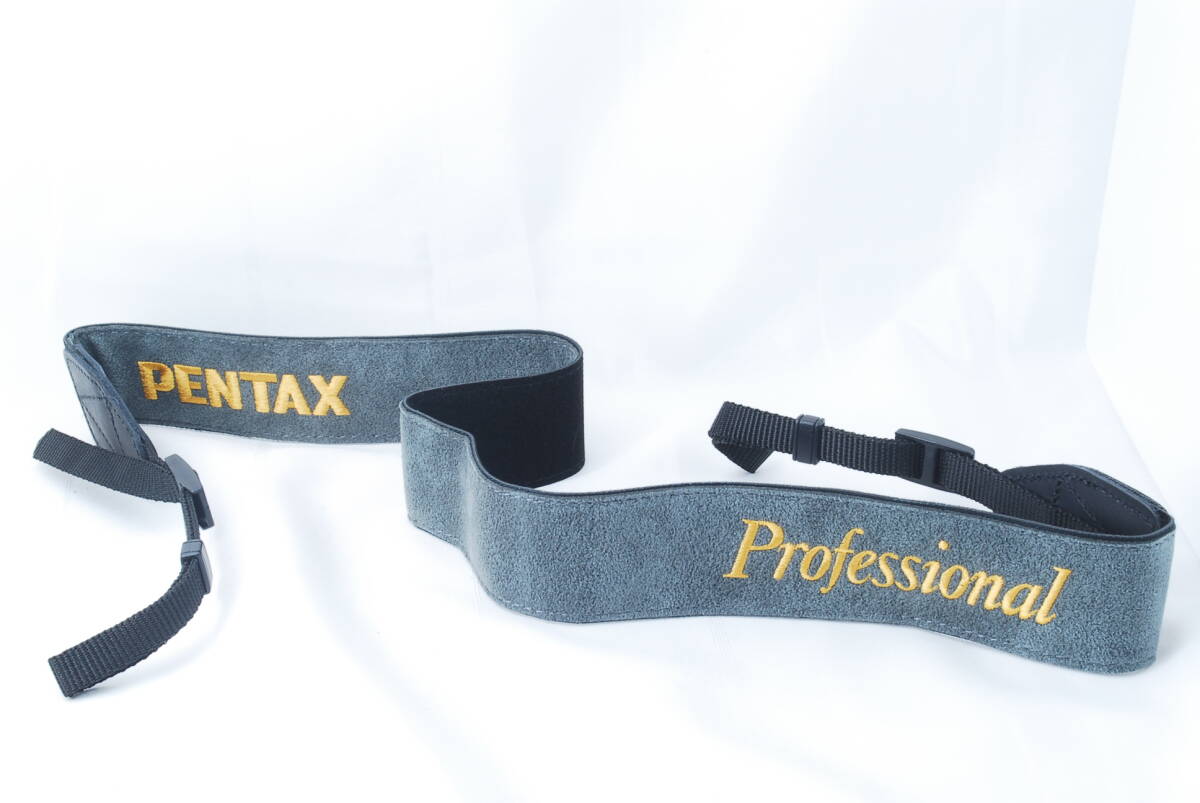 ☆未使用☆Pentax ペンタックス professional プロフェッショナル 純正 カメラ ストラップ グレー×金色 刺繍文字 プロスト Camera Strap☆